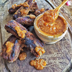 COSTILLAS-EN-SALSA-BBQ-AHUMADA-DE-PIÑA