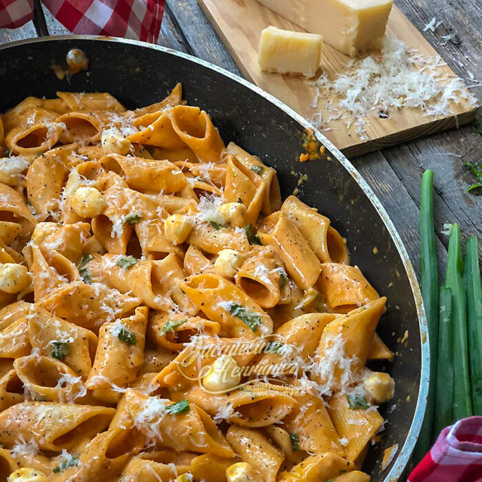 PASTA CON SALSA DE QUESO