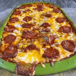 DIP DE CHORIZO CARAMELIZADO CON SALSA PIZZA