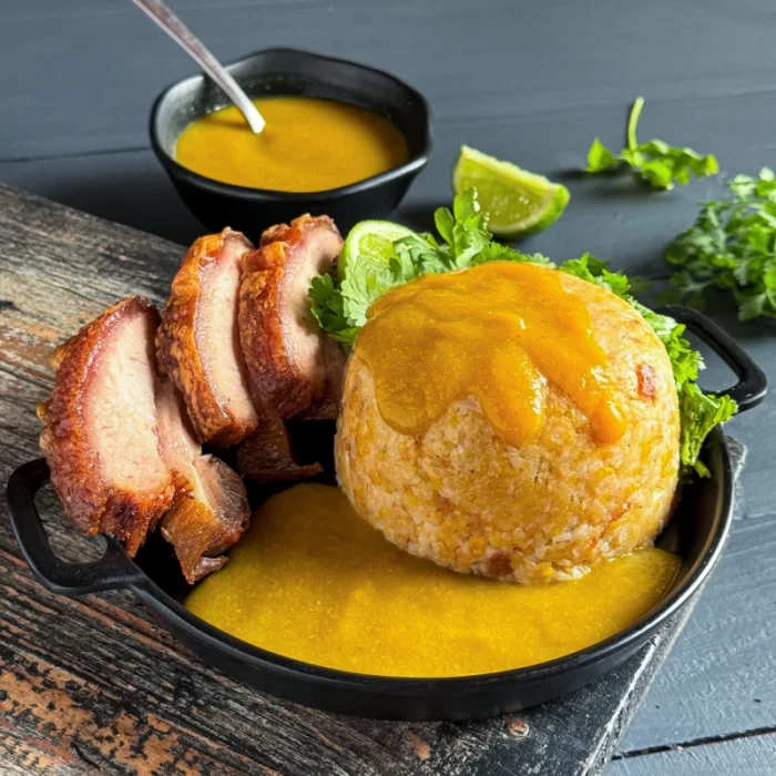 MOFONGO DE ARROZ CON CALDITO